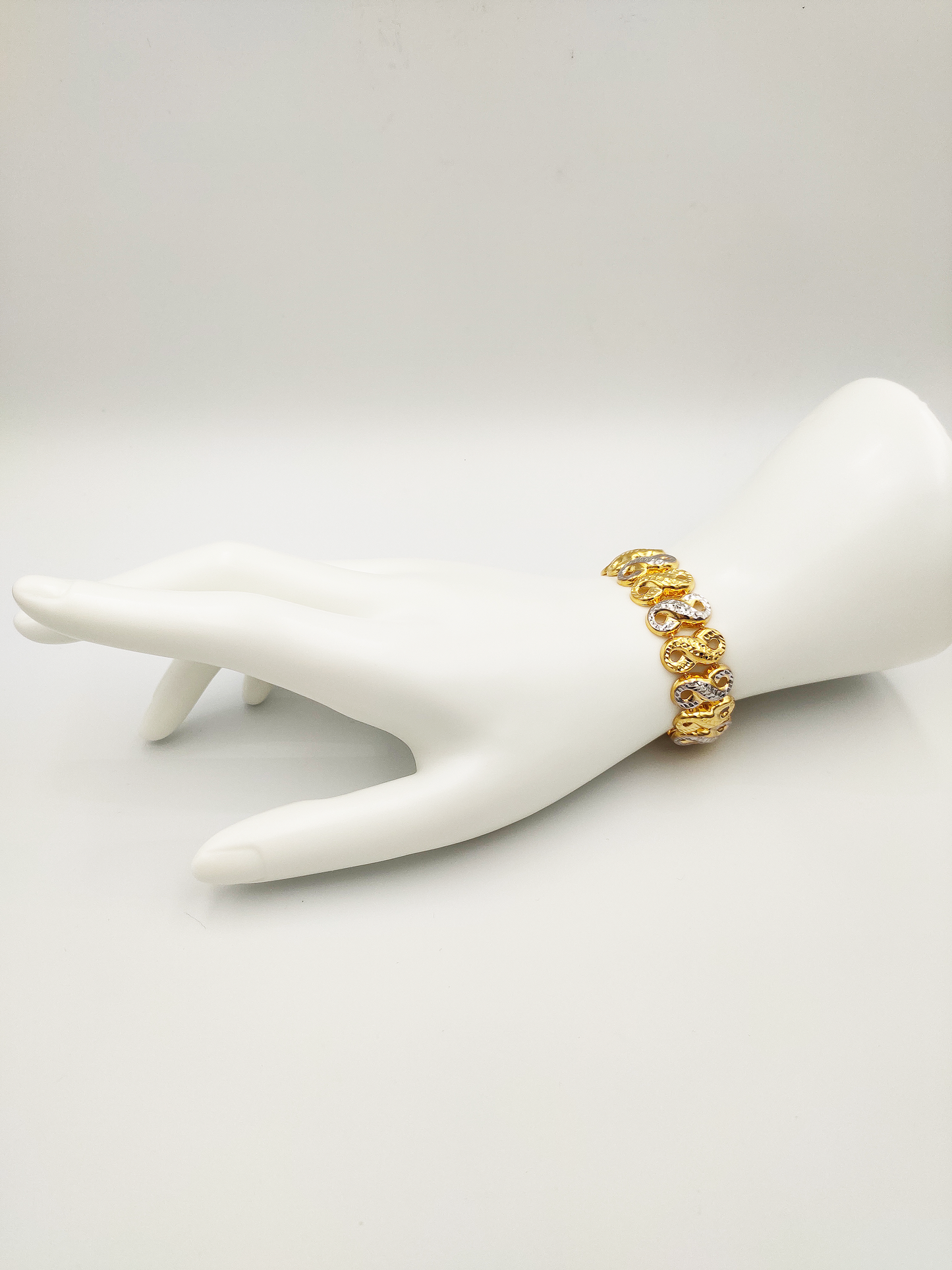 916 888 2 Tone Bracelet
