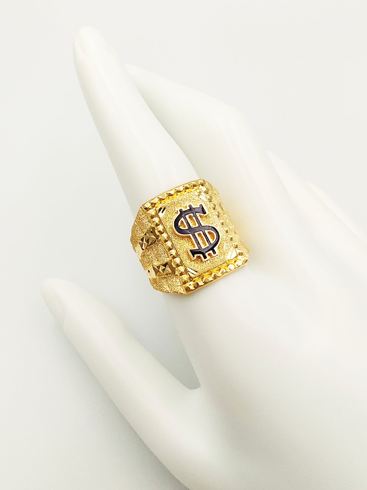 916 $ Ring (Medium Rolex)