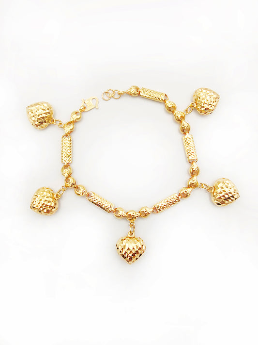 916 5 Heart Barrel Bracelet