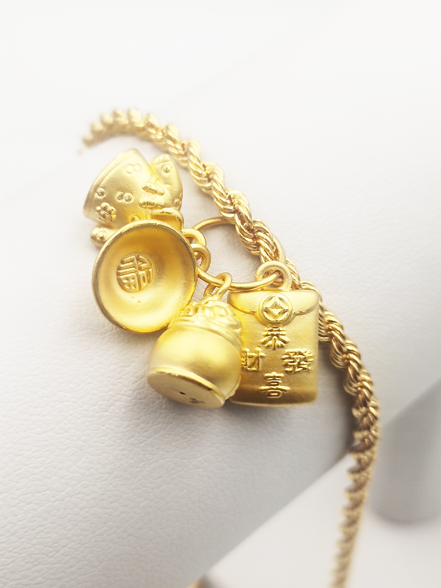 999 (5G) Four Treasures Pendant