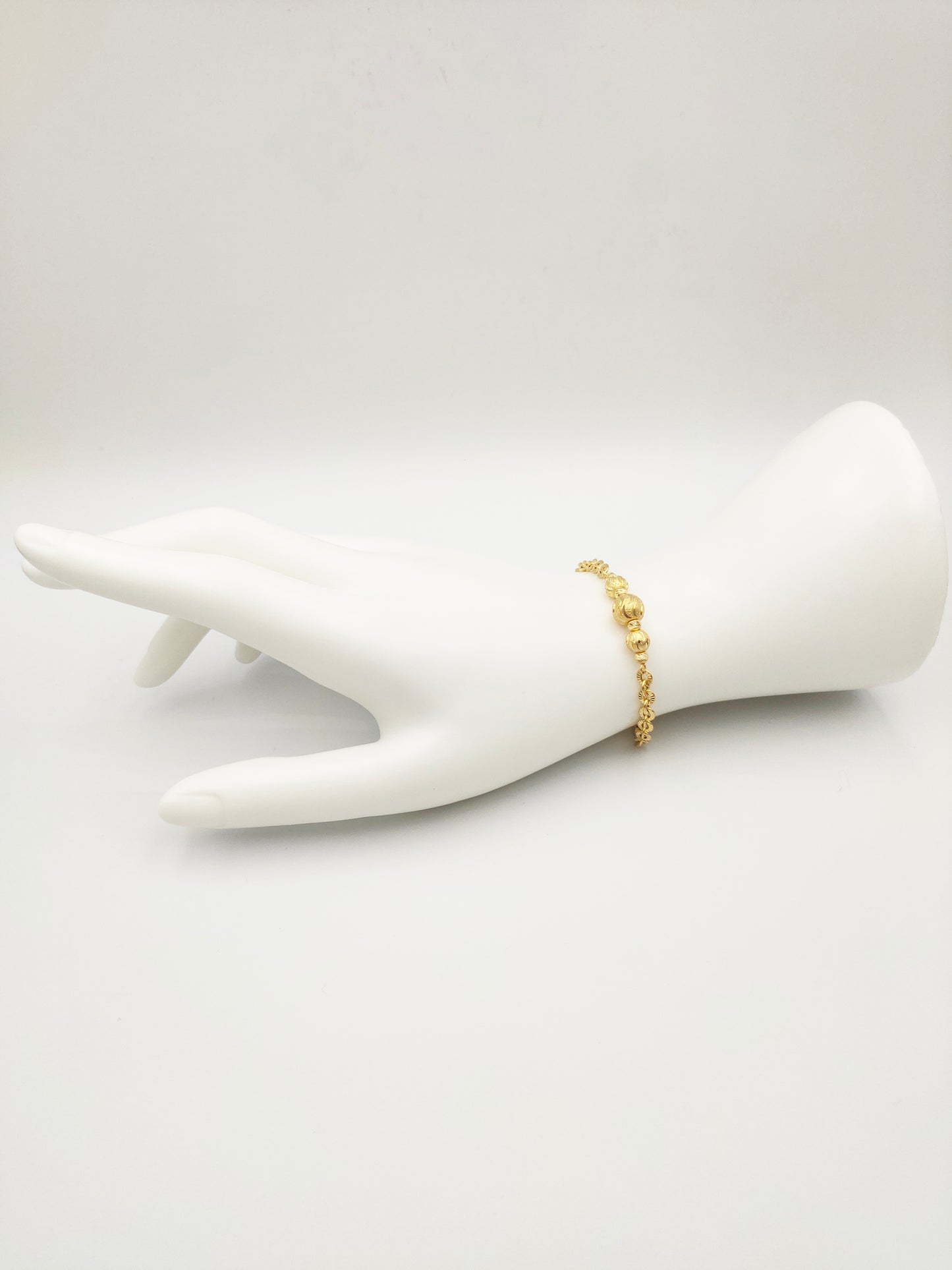 916 Sunflower 3 Gradient Ball Bracelet