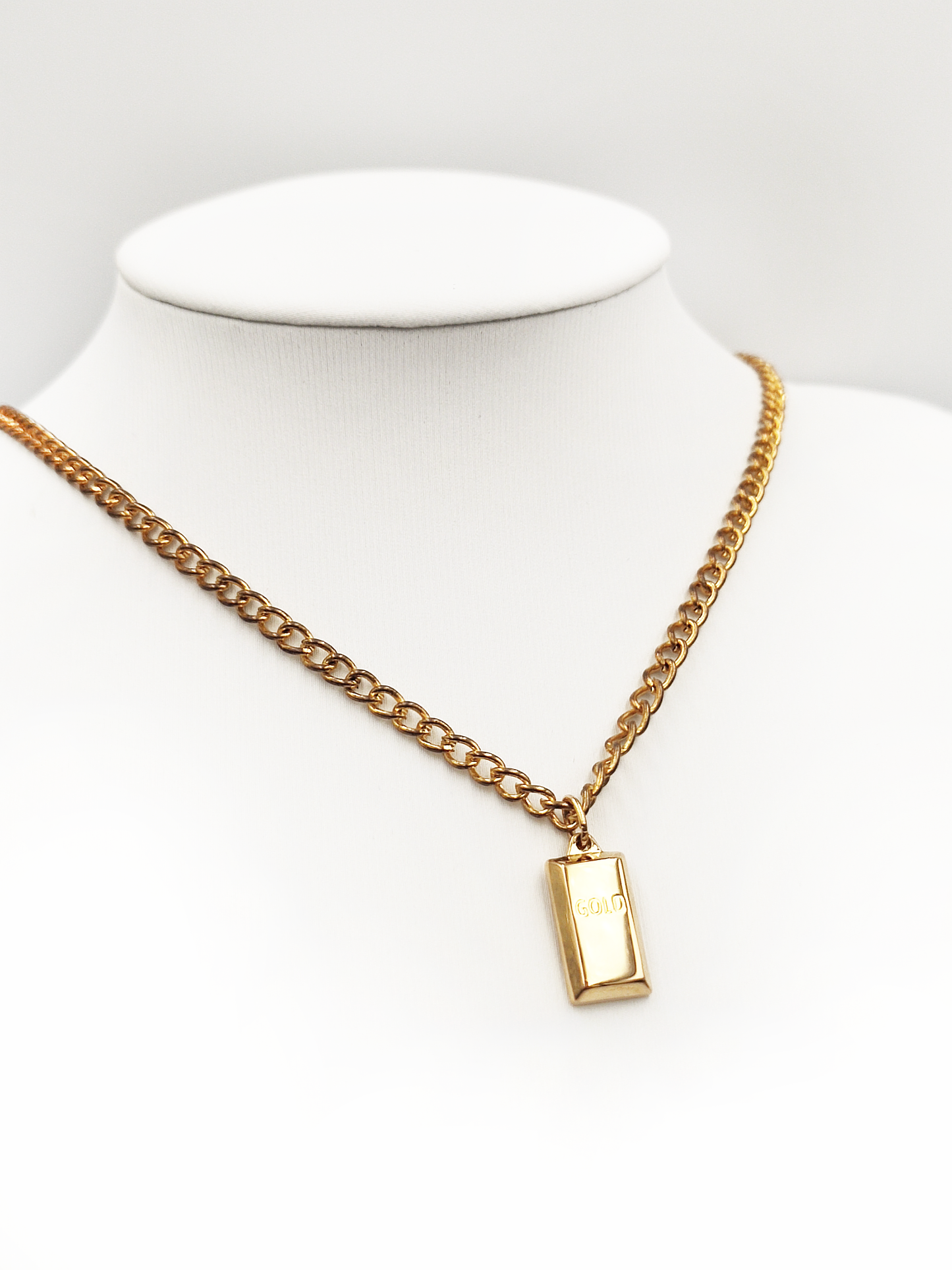 999 (5G) Gold Bar Pendant
