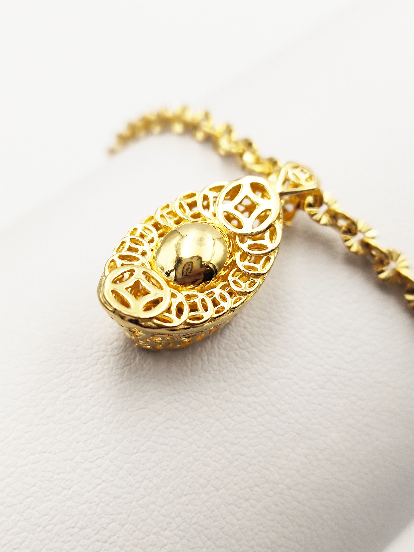 916 Coin Ignot Pendant