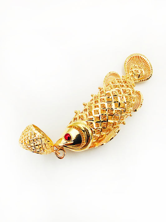 916 Arowana Fish Pendant