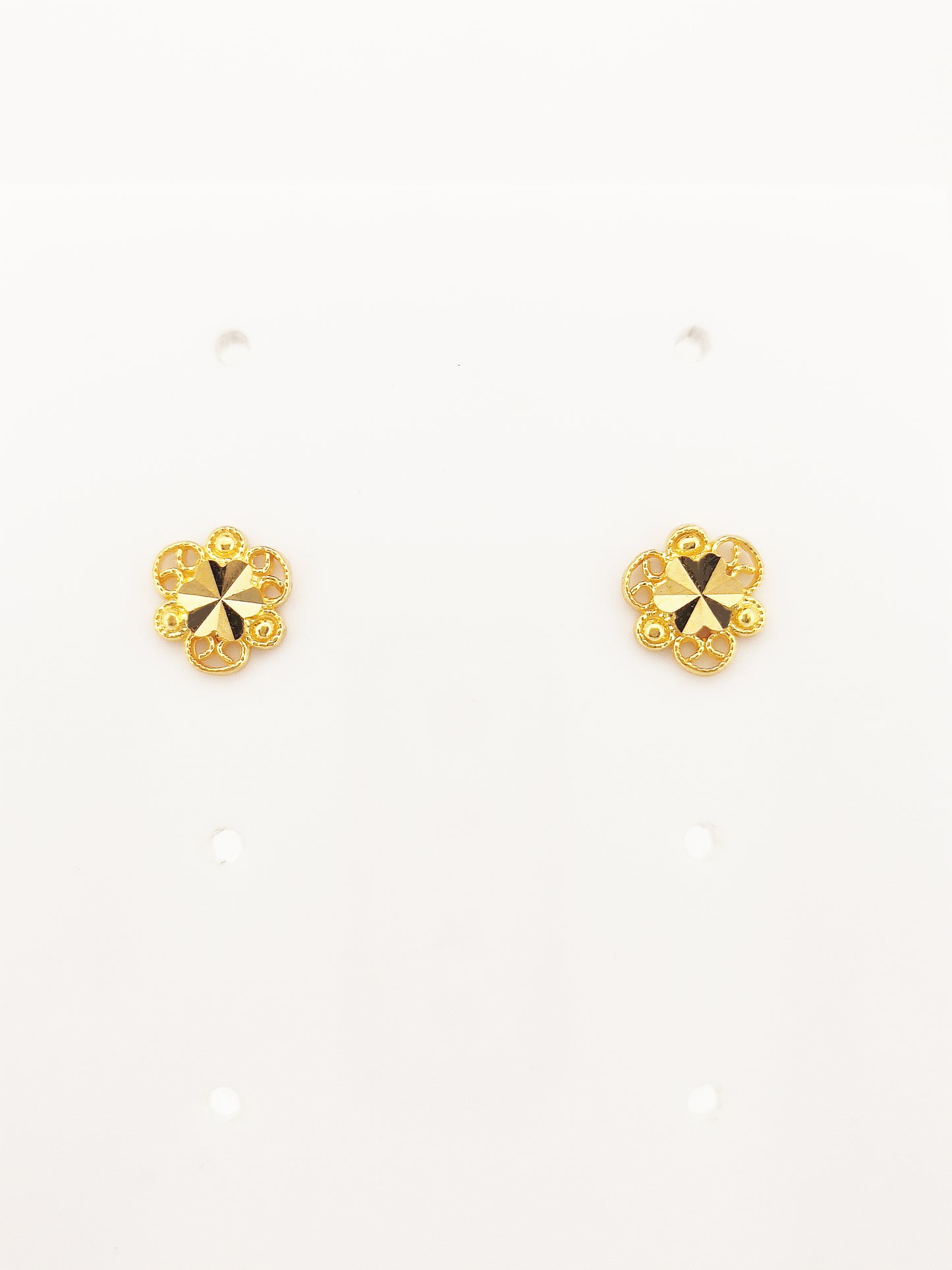 916 Fancy Flower Earring
