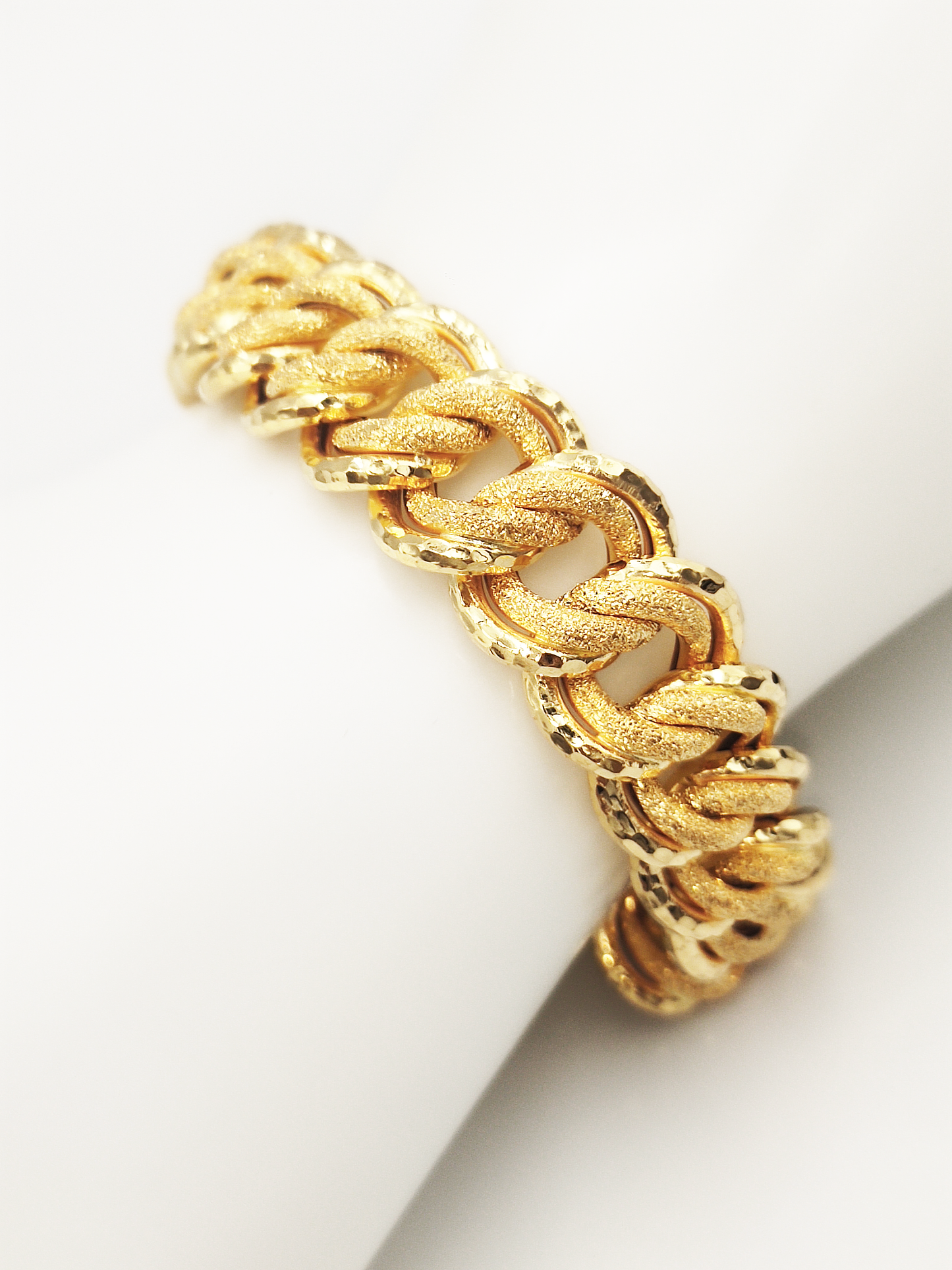 916 Coco Box Bracelet