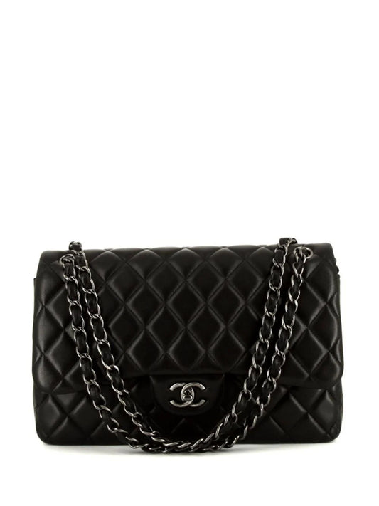 Chanel Jumbo Black