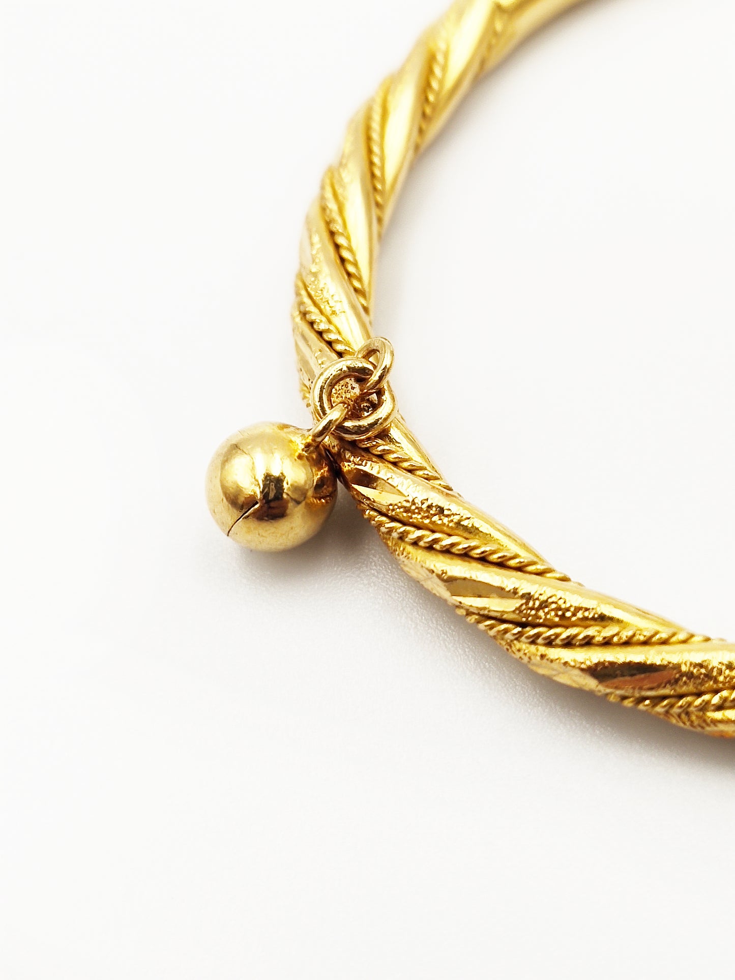 916 Bangle