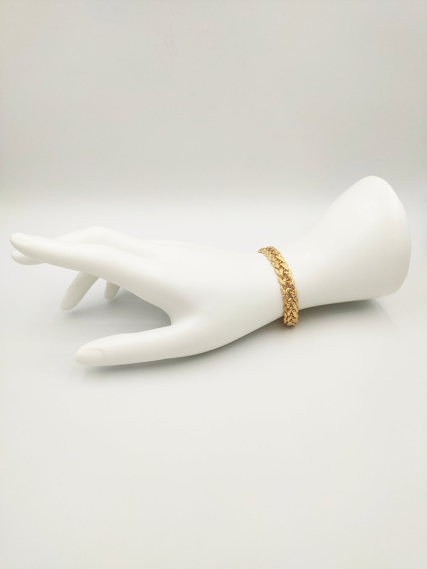 916 Braid Gold Bracelet