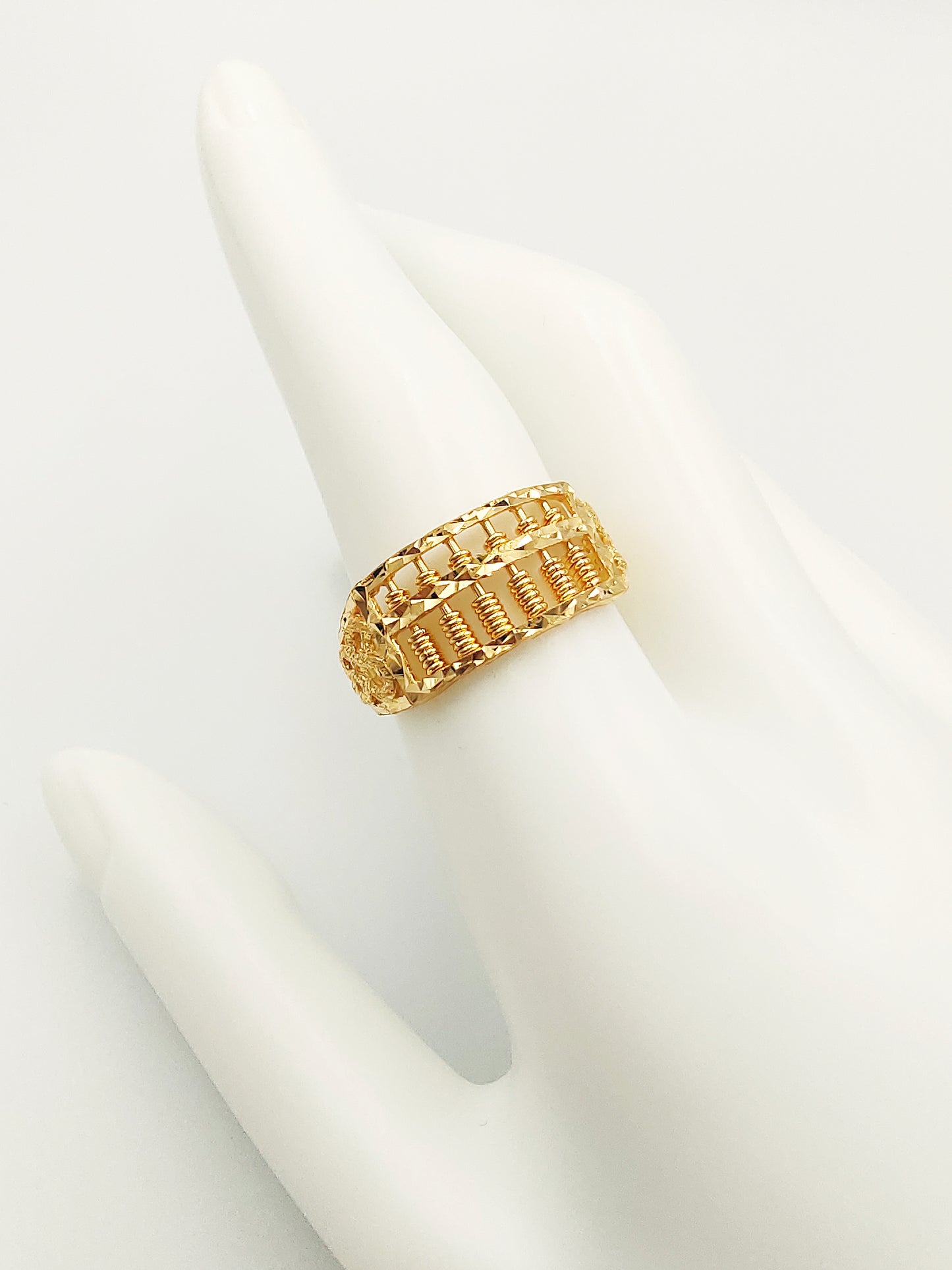 916 Half Money Abacus Ring