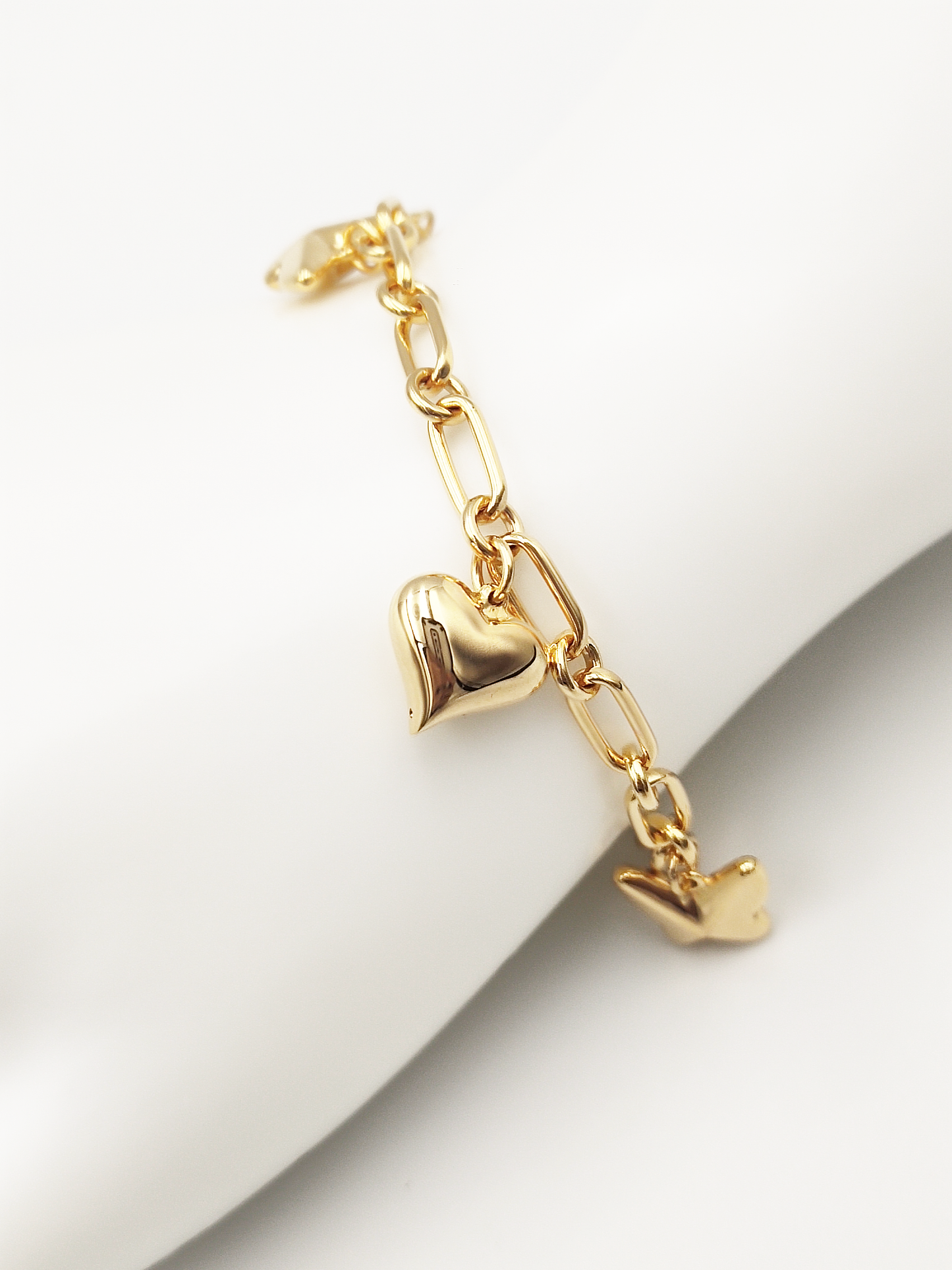 916 New Designer Butterfly Heart Bracelet