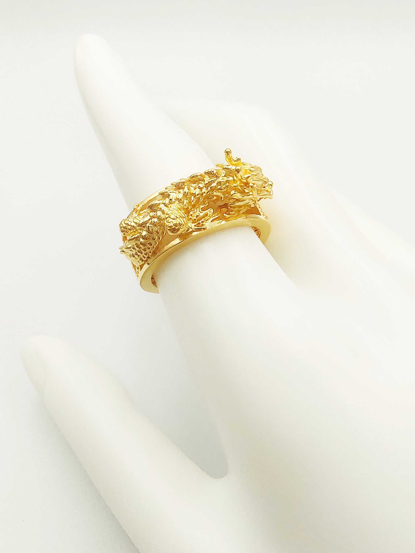 916 Full Dragon Abacus Ring