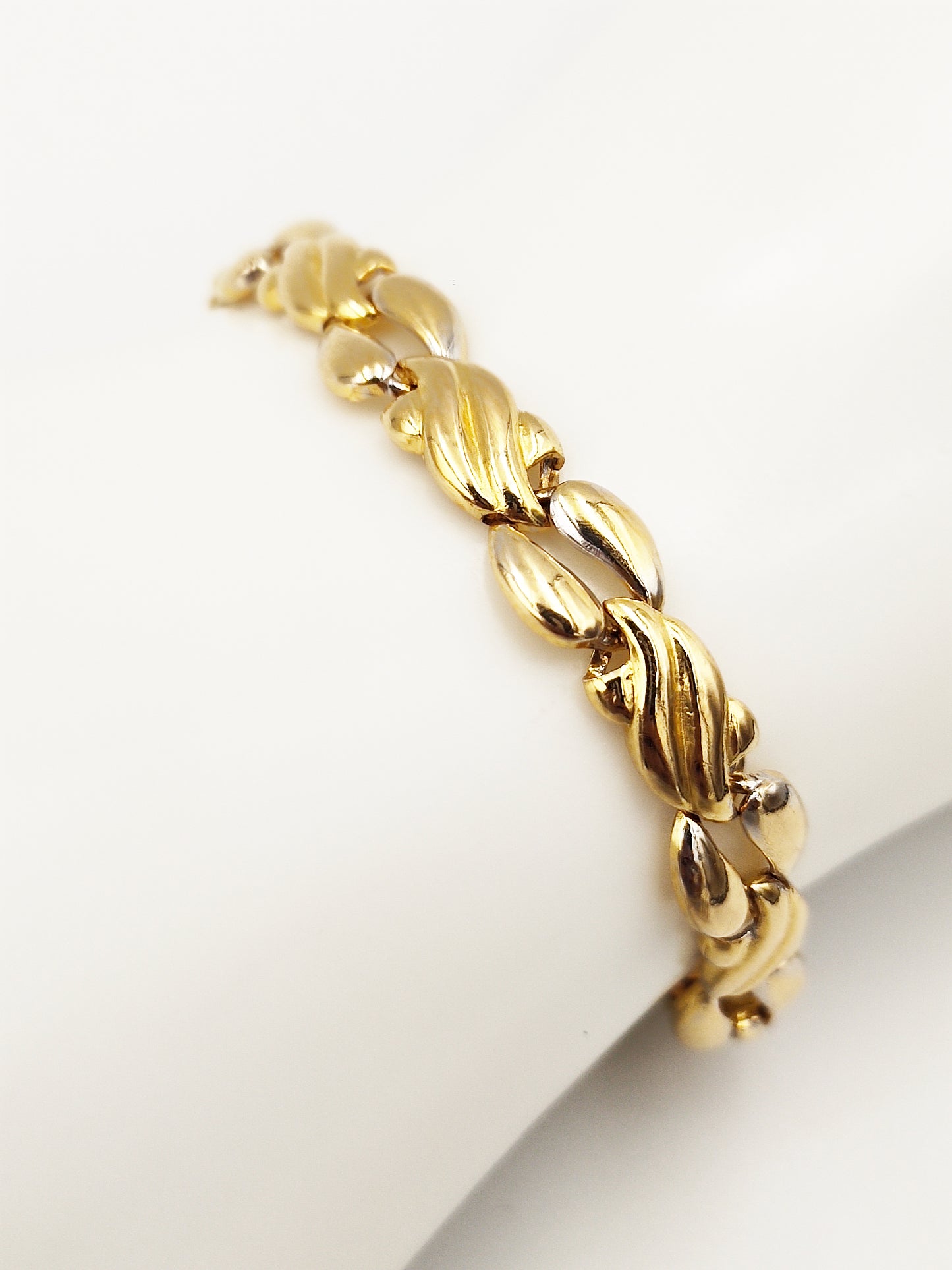 916 Gold Bracelet