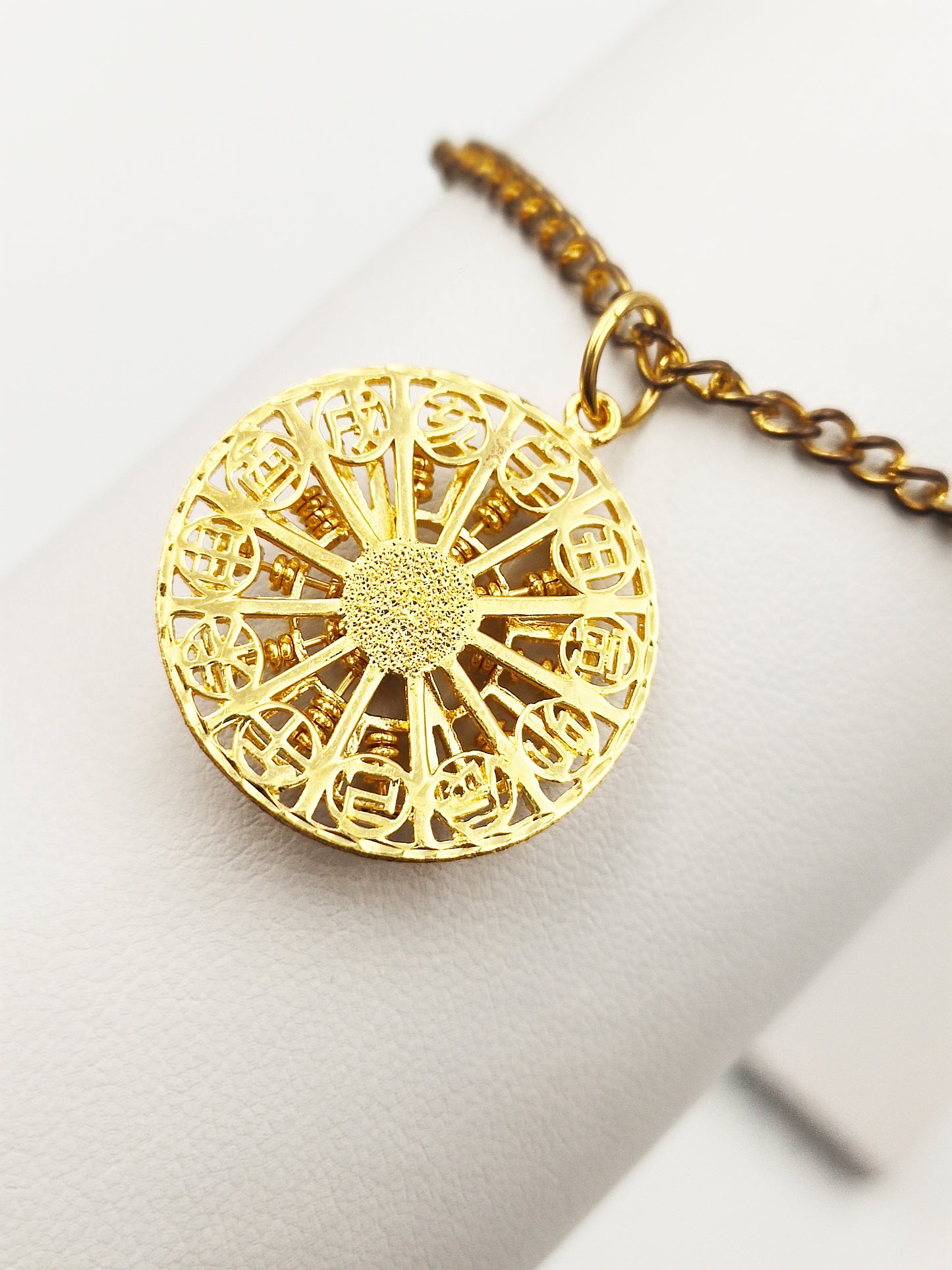 916 Round Abacus Pendant