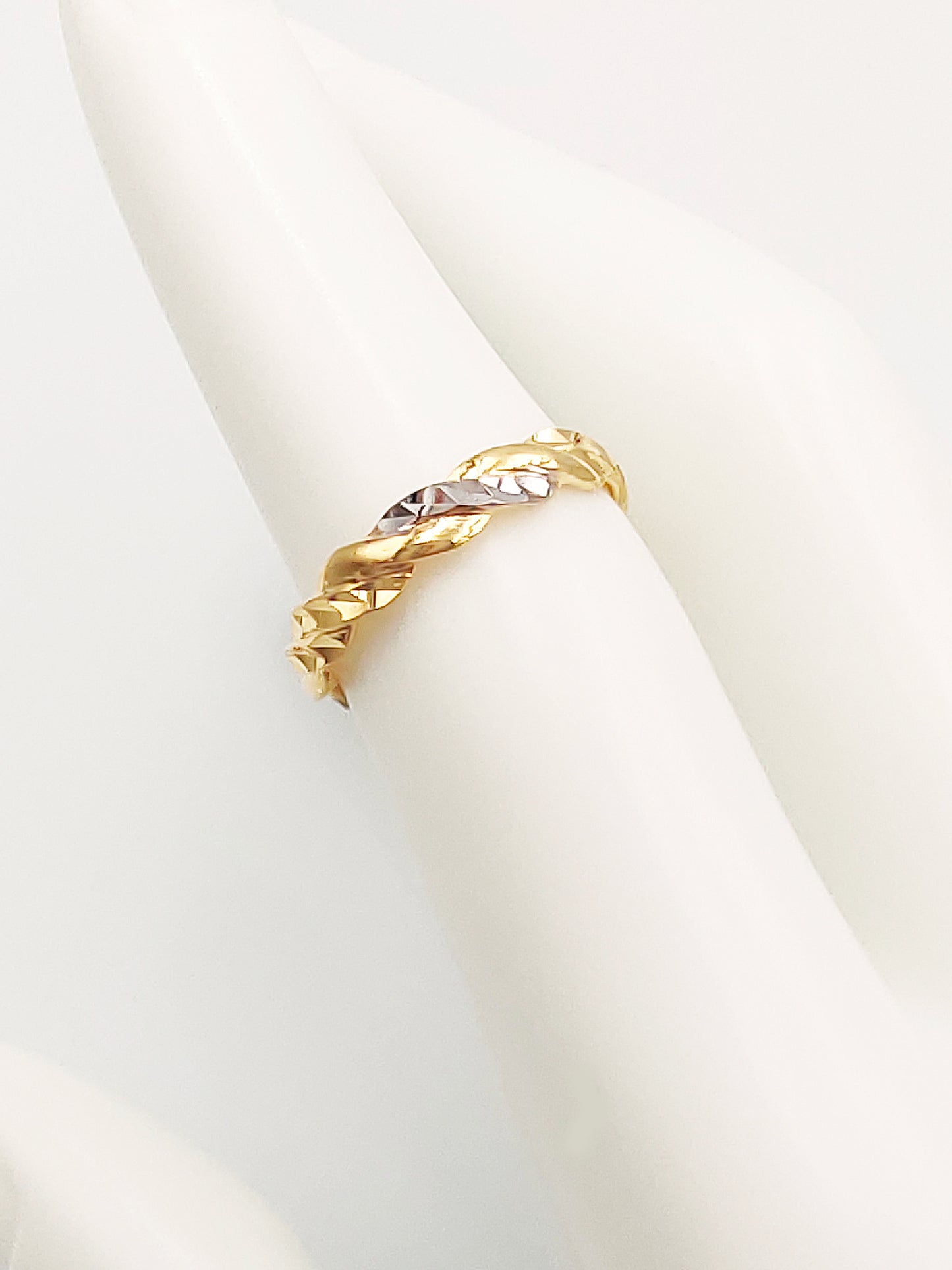 916 Two Tune Twisted Ring