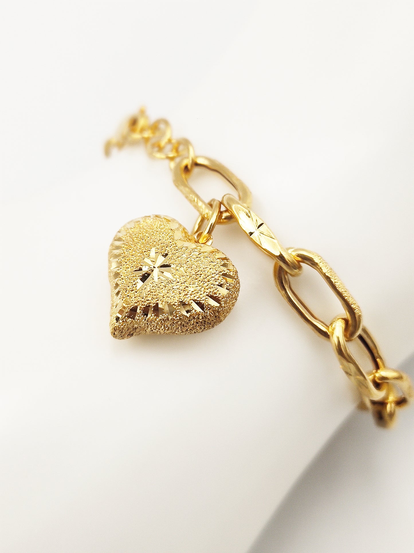916 1 Heart Wanzi Bracelet