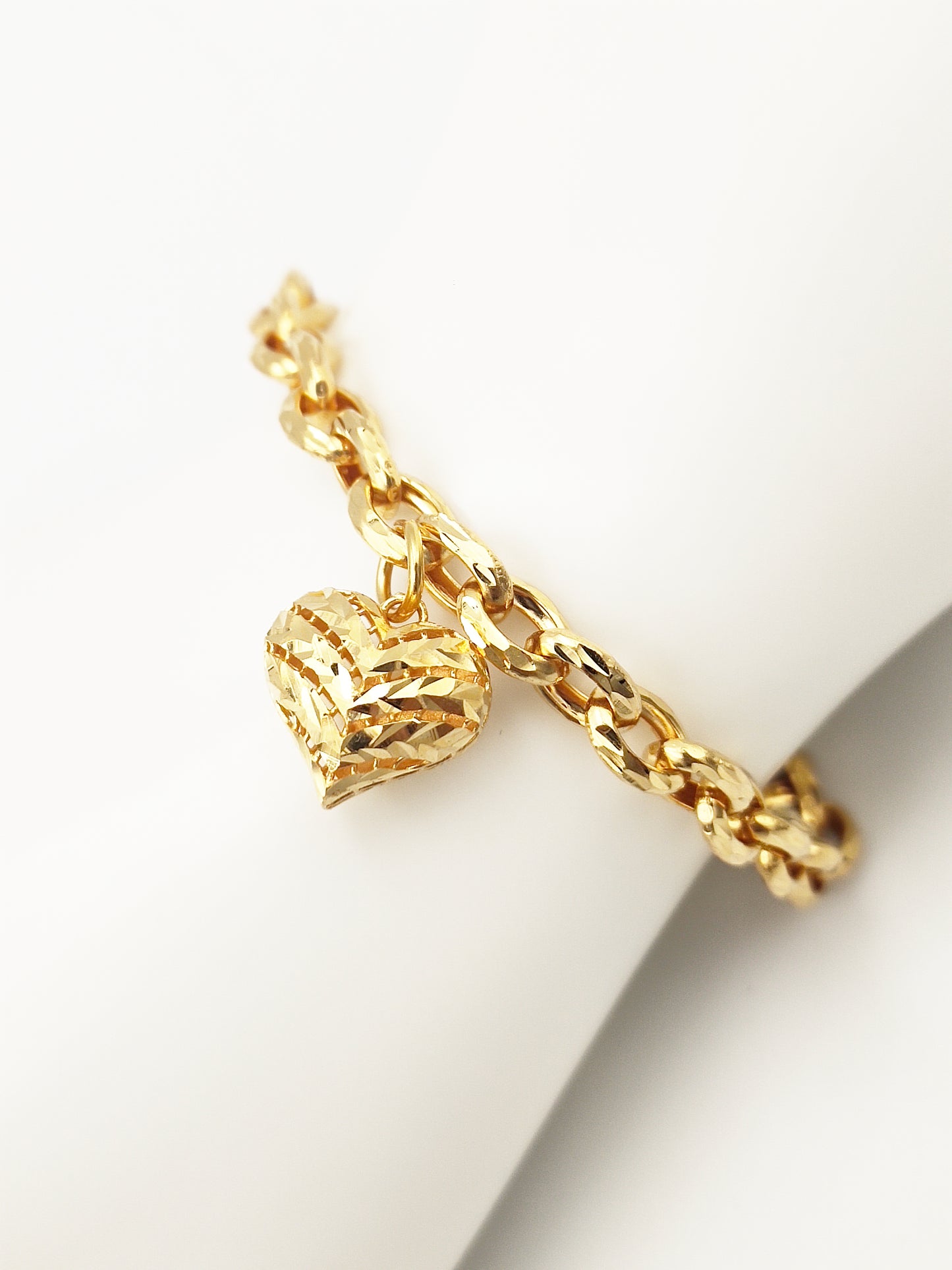 916 1 Heart Siput Dangling Bracelet