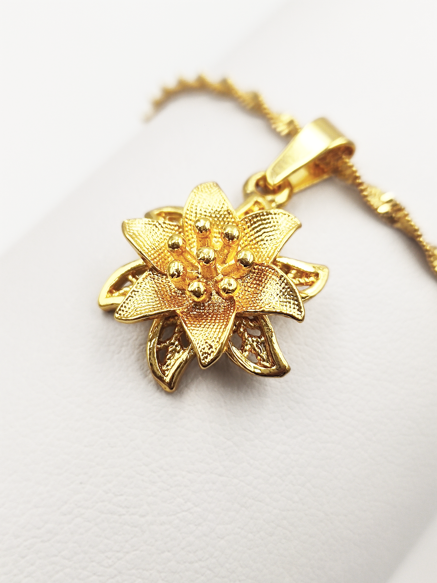 Titanium/Gold Plated flower Pendent & Chain set ($66 take away)