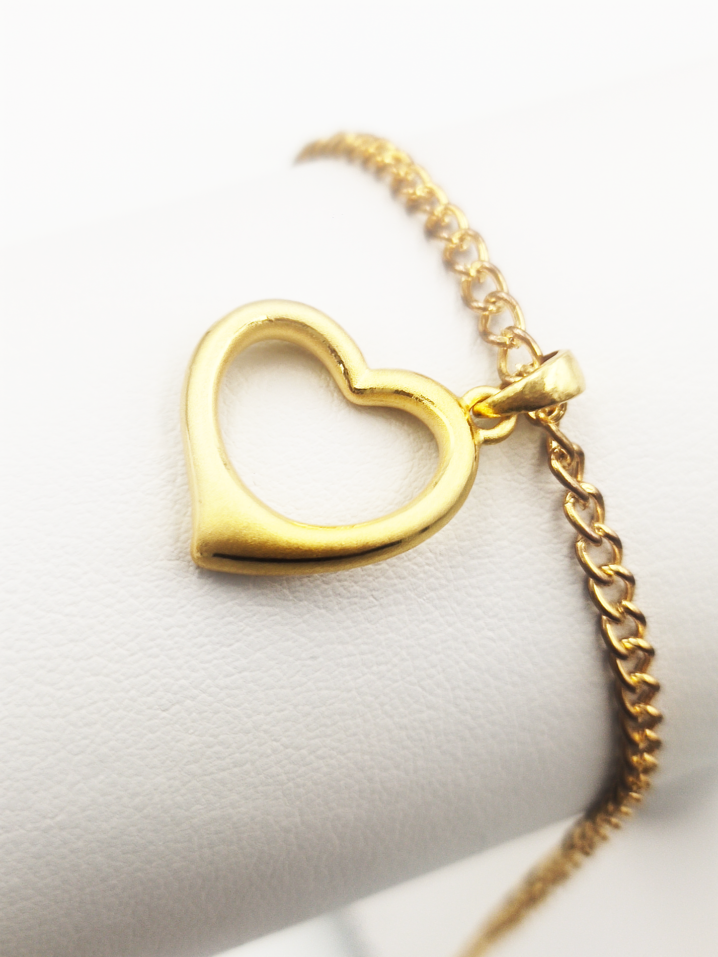 999 (5G) Heart Pendant