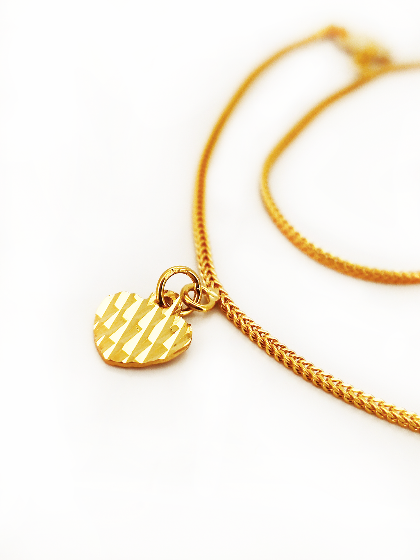 916 Dangling Heart Anklet