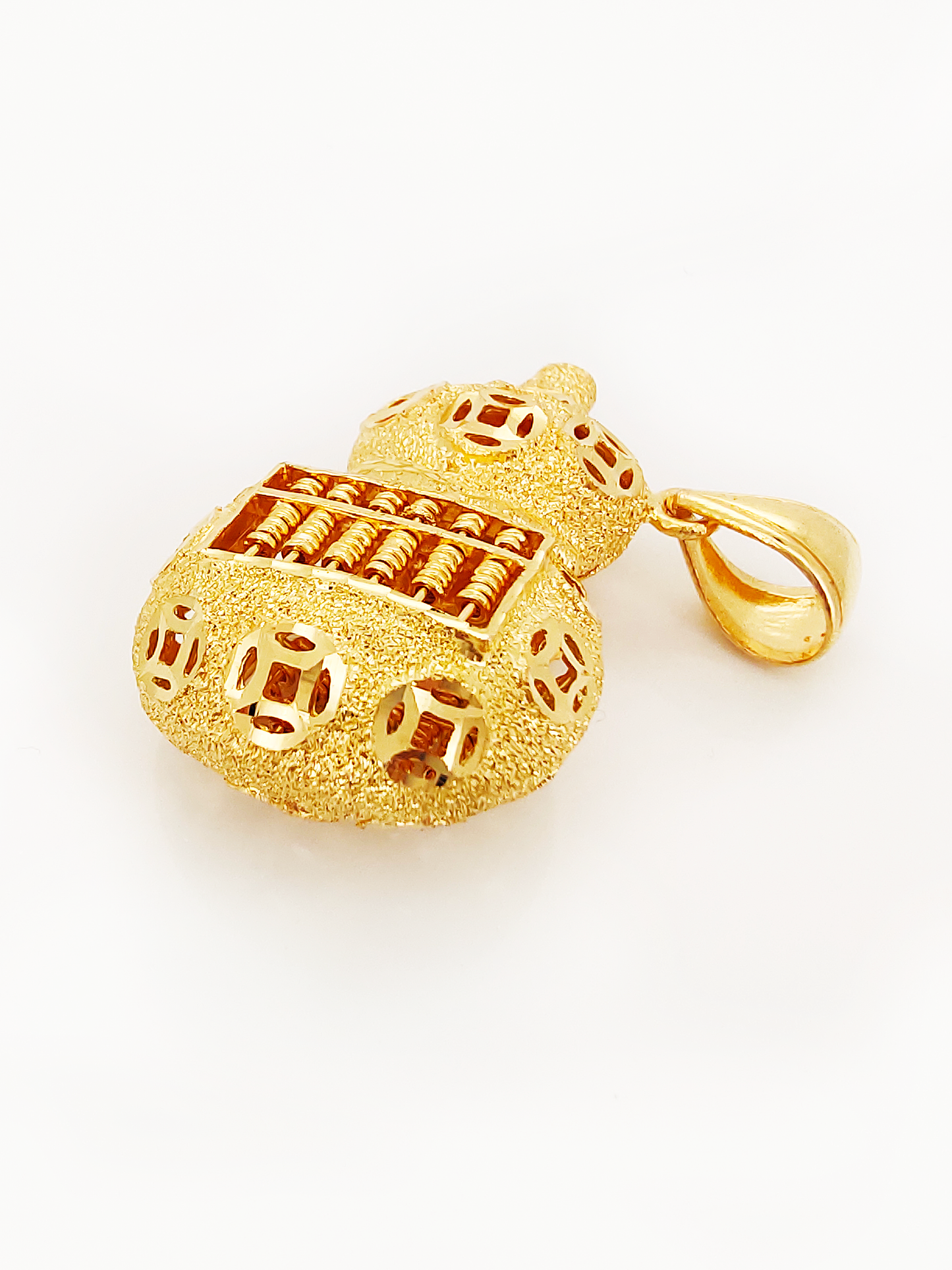 916 Hulu Abacus Pendant