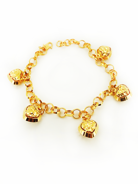 916 Dangling Heart Bracelet