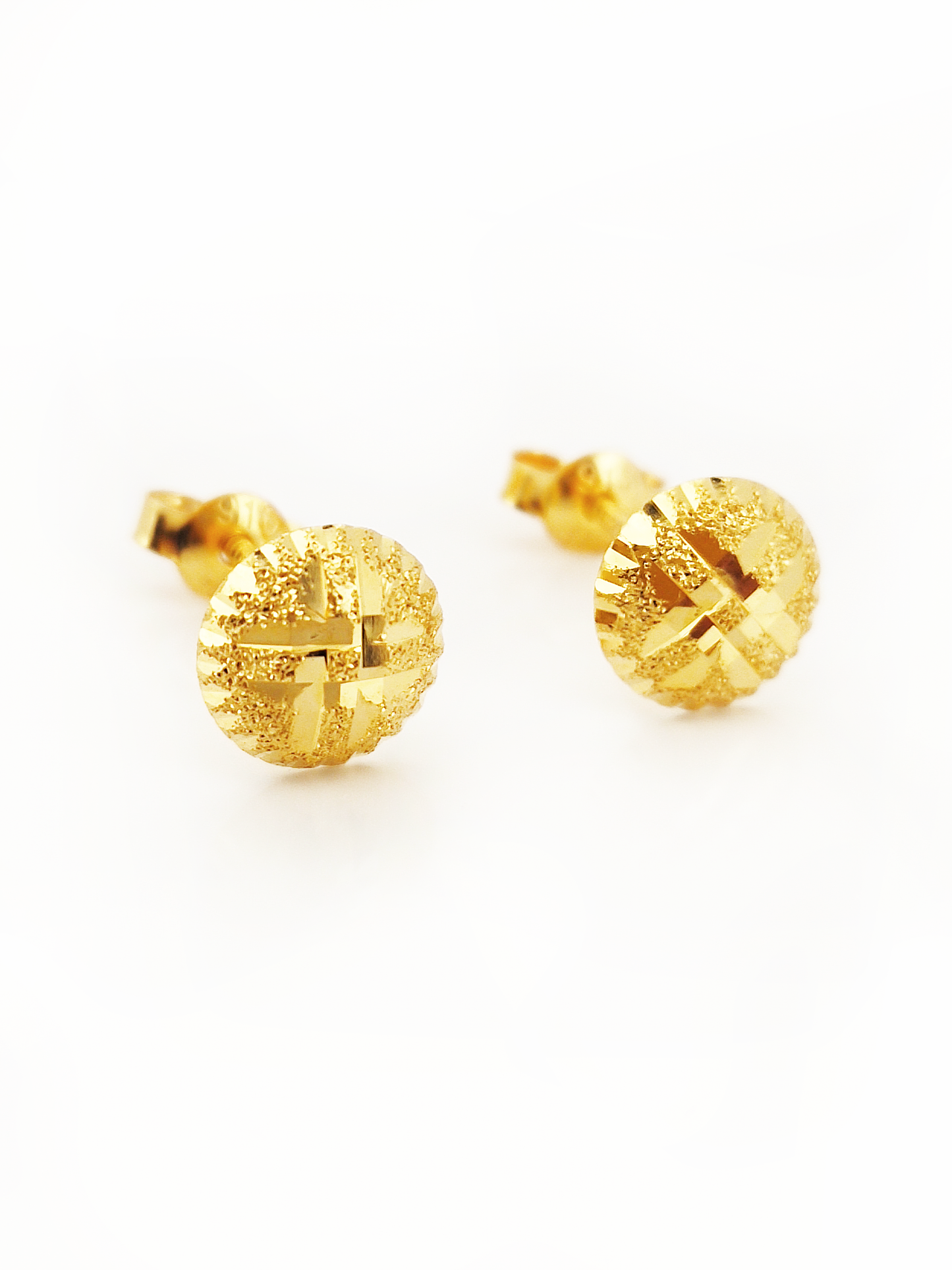916 Round Earrings