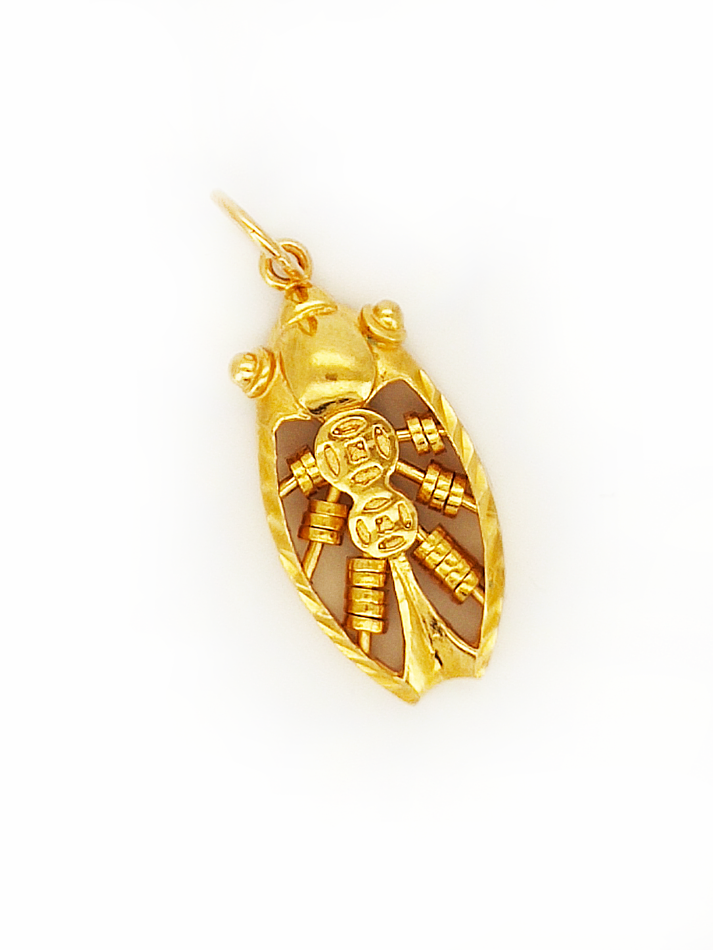 916 Cicada Pendant