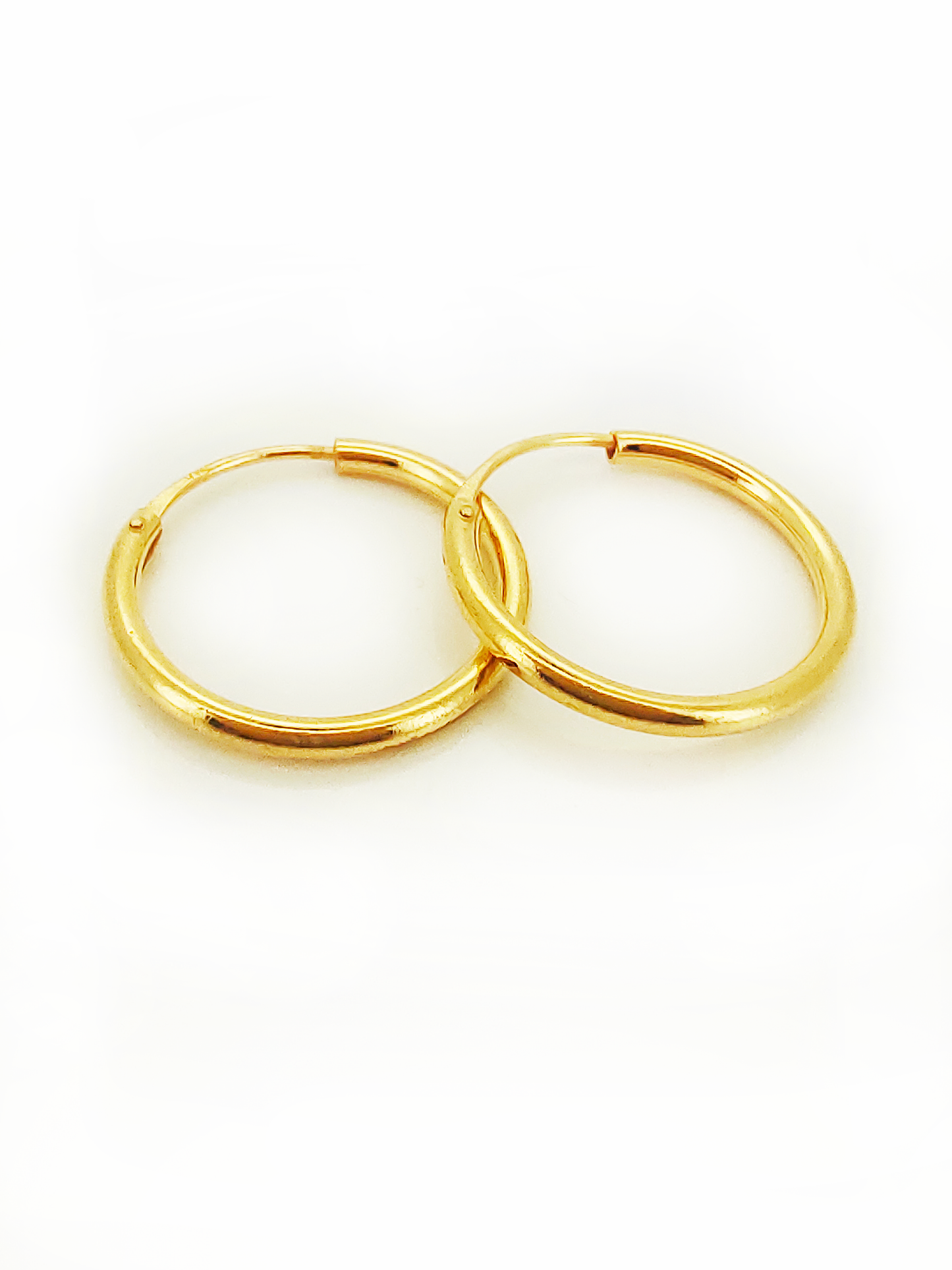 916 Gold Earrings