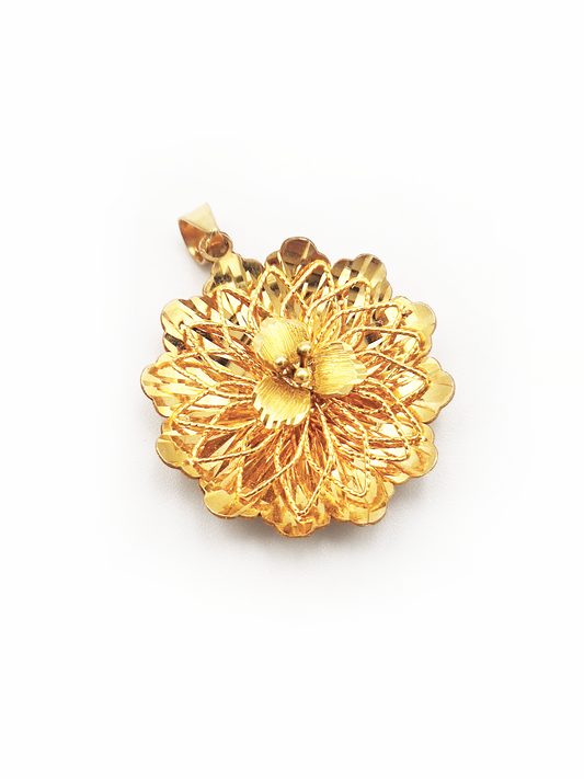 916 Big Flower Pendant