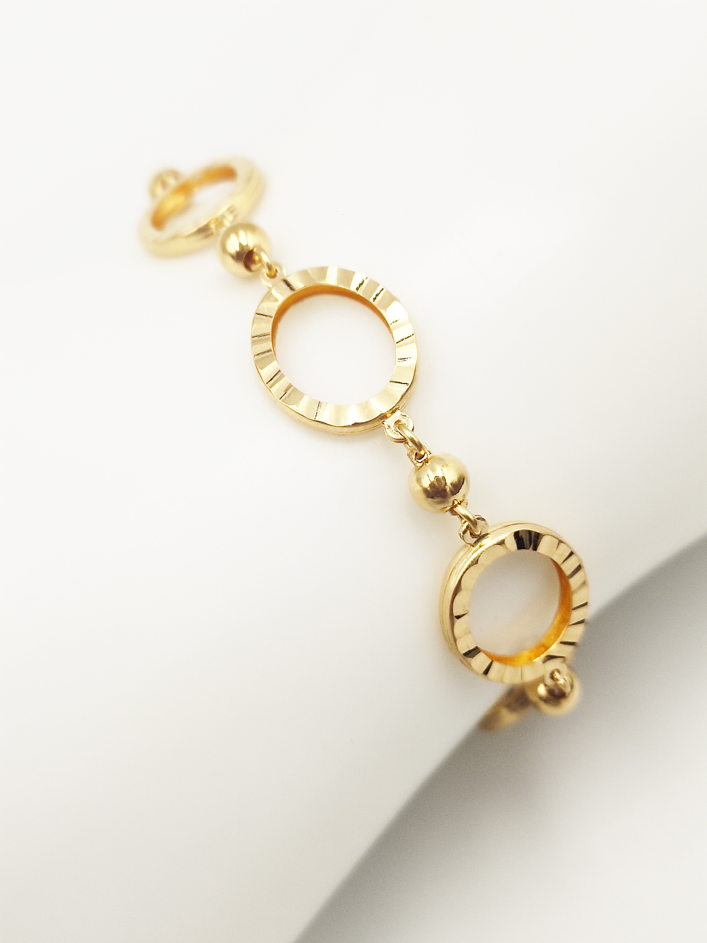 916 7 Ring Bracelet