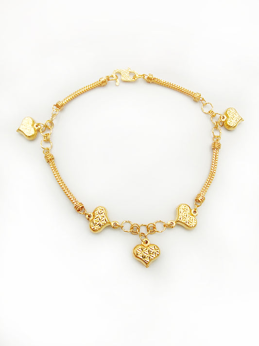 916 Gold Dragon Heart Bracelet (5 Heart)