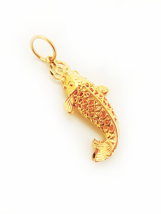 916 Fish Pendant